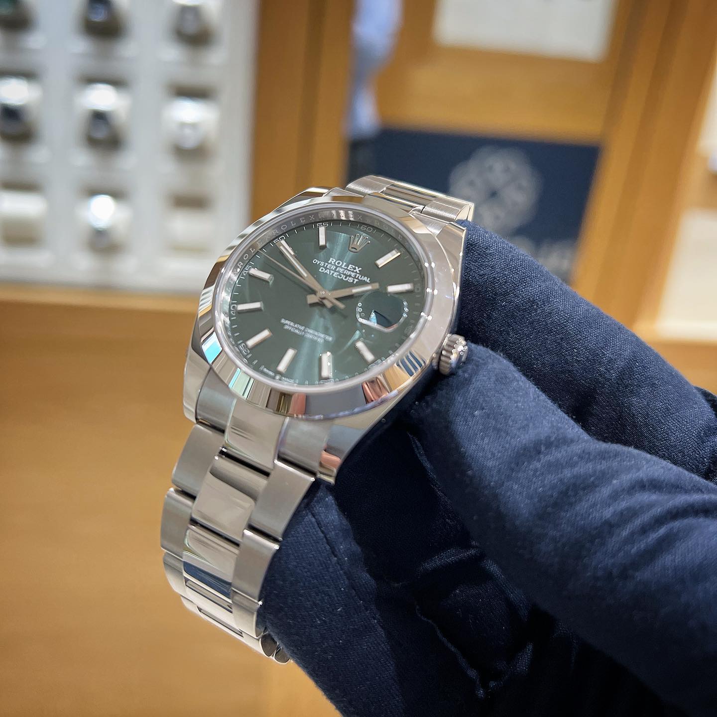 PreOwned & SecondHand Luxury Watches Blowers Jewellers