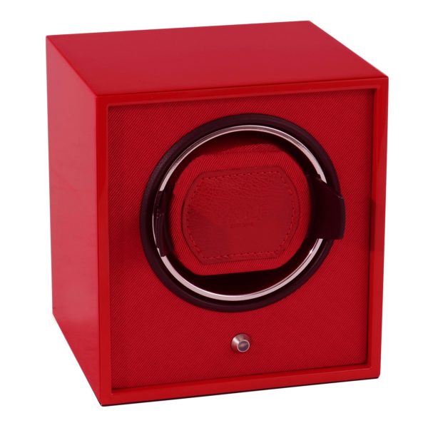 Wolf Lacquered Cub Watch Winder in red