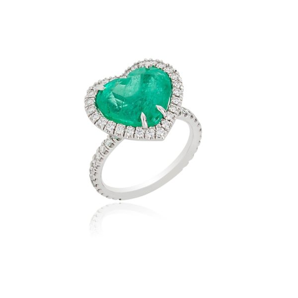 18ct white gold heart cut emerald and diamond ring