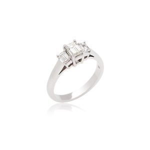 18ct White gold emerald cut diamond 3 stone ring