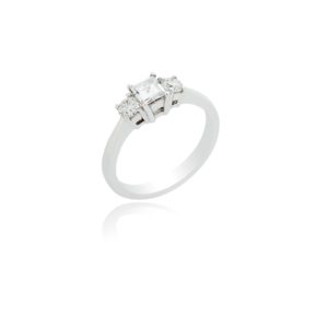 18ct White gold emerald cut and brilliant cut 3 stone diamond ring