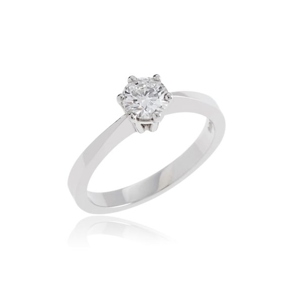 Platinum brilliant cut diamond ring