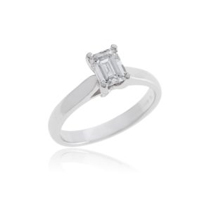 18ct White gold emerald cut diamond single stone ring.