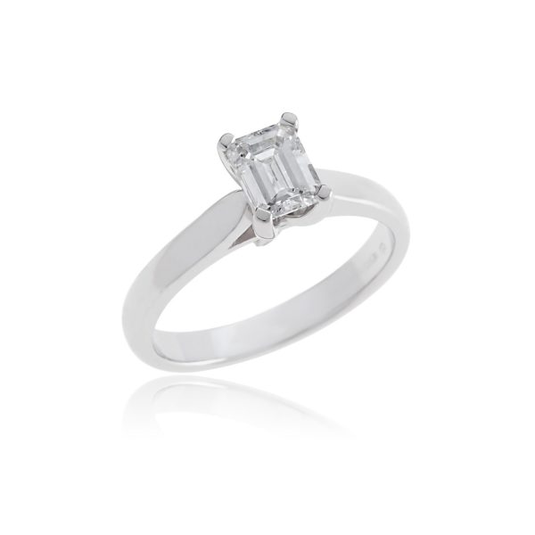 18ct White gold emerald cut diamond single stone ring.