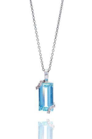 18ct White gold emerald cut aquamarine and diamond set pendant