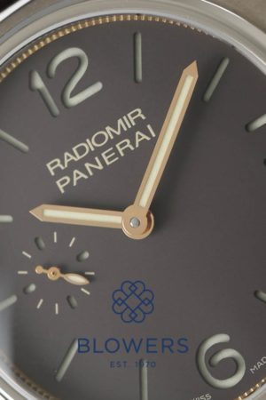 Titanium Panerai Radiomir PAM 00322