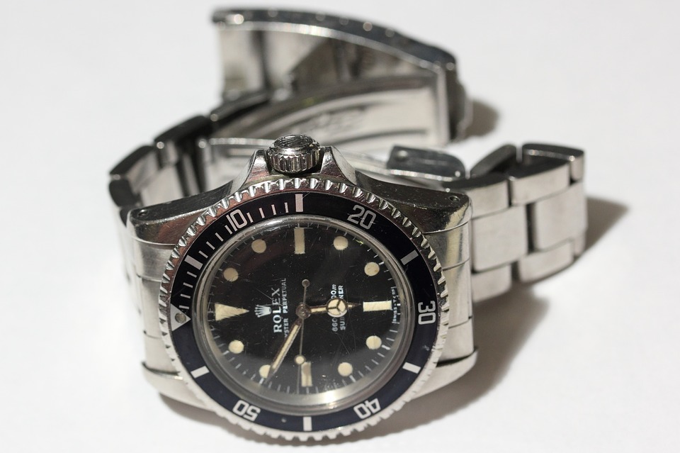 submariner best rolex investment