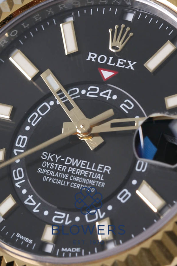 Rolex Oyster Perpetual Sky-Dweller 326933