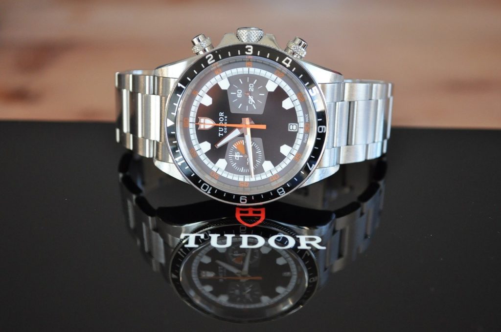 tudor watch feature