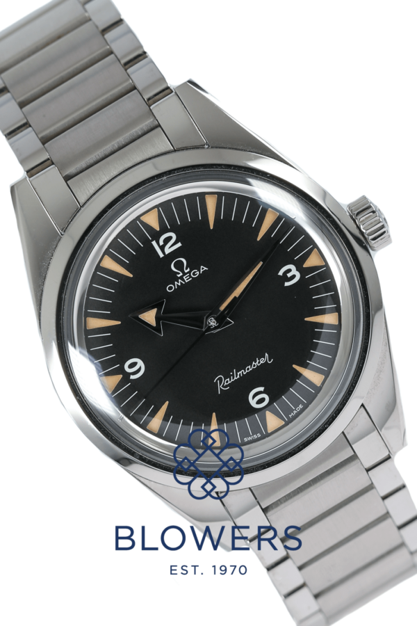 Omega Railmaster 220.10.38.20.01.002