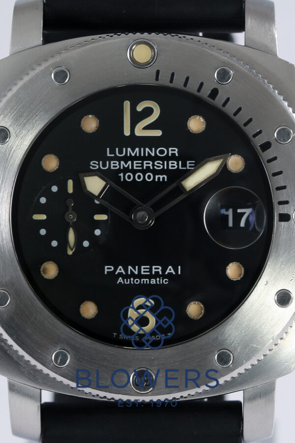 Panerai 1950 Luminor Submersible 1000 meters PAM 00243