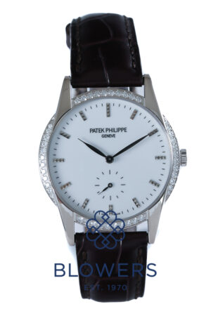 Patek Philippe Ladies' Calatrava 7122/200G-001