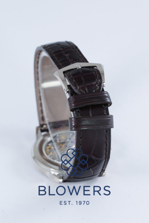 Patek Philippe Ladies' Calatrava 7122/200G-001