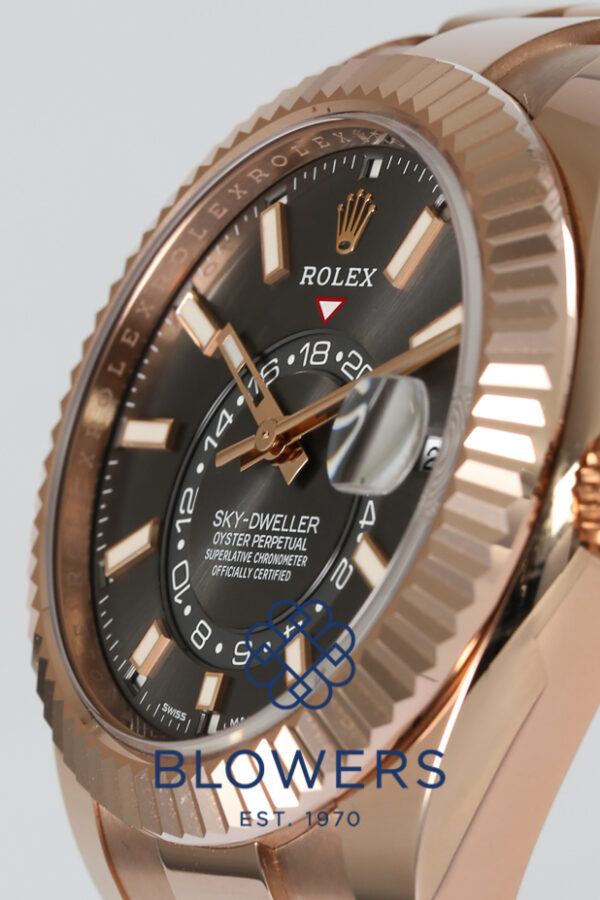 Rolex Oyster Perpetual Sky-Dweller Ref 326935