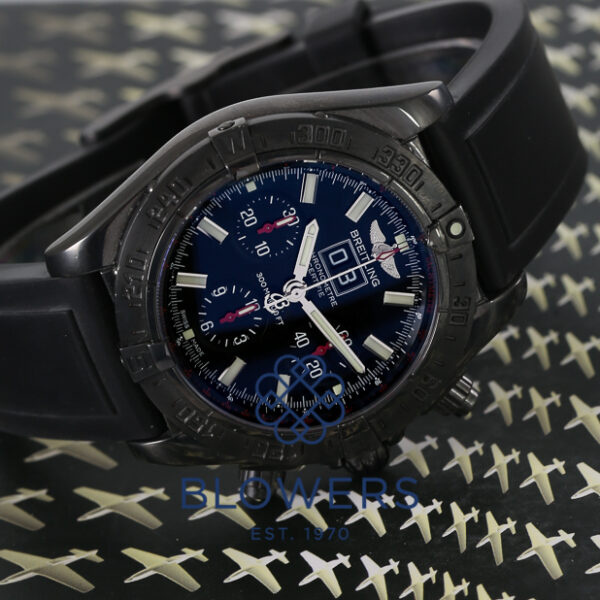 Breitling Chronomat Blackbird M4435911/BA27