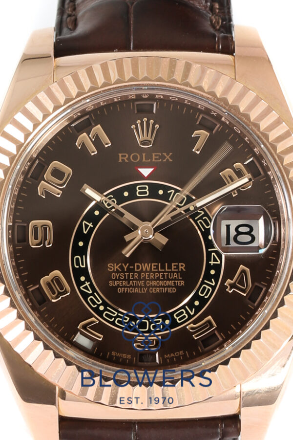 Sky dweller rose sales gold leather strap