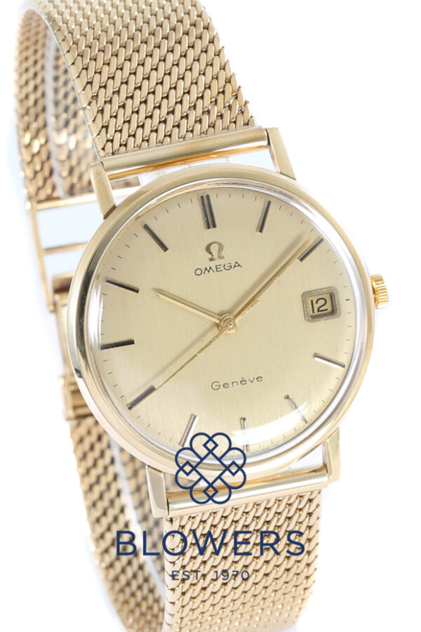 Omega vintage 9ct Yellow Gold Geneve