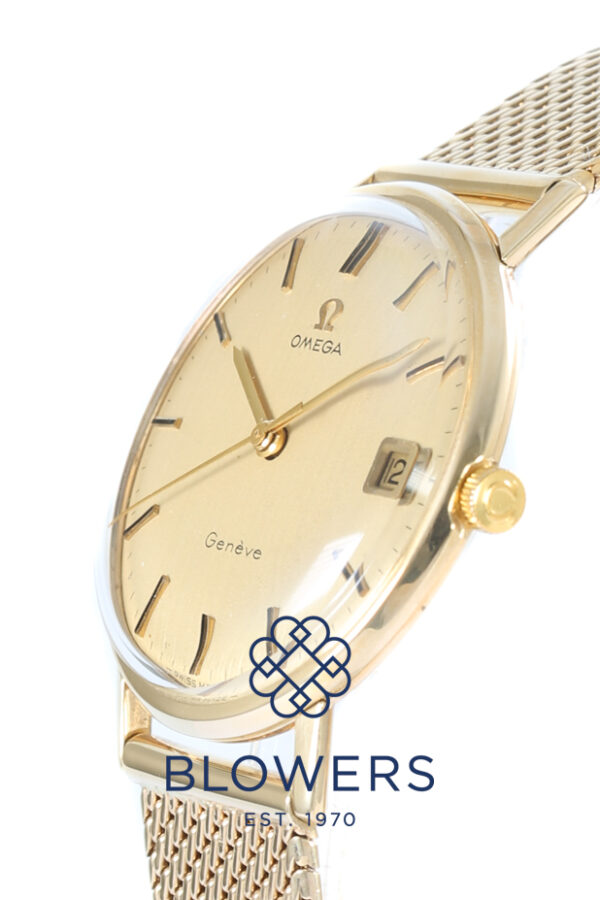 Omega vintage 9ct Yellow Gold Geneve