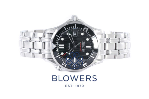 Omega Seamaster Professional Diver 300m mid-size 212.30.36.61.01.001