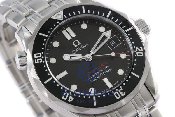 Omega Seamaster Professional Diver 300m mid-size 212.30.36.61.01.001