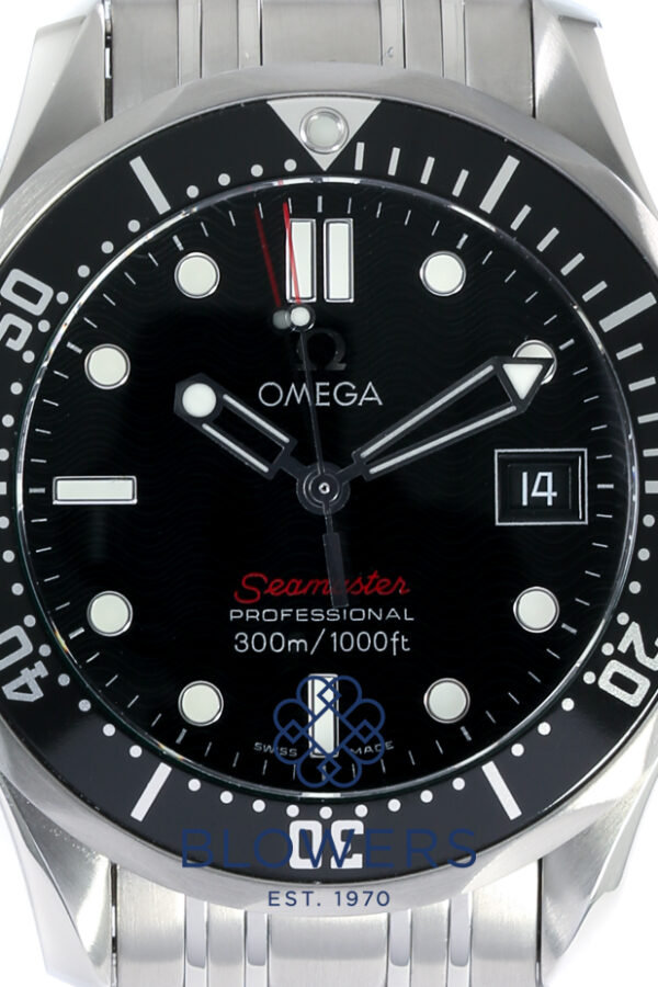 Omega Seamaster Professional Diver 300m mid-size 212.30.36.61.01.001