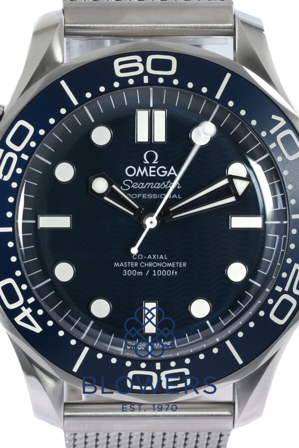 Omega James Bond 60th Anniversary Seamaster Diver 300m 210.30.42.20.03.002