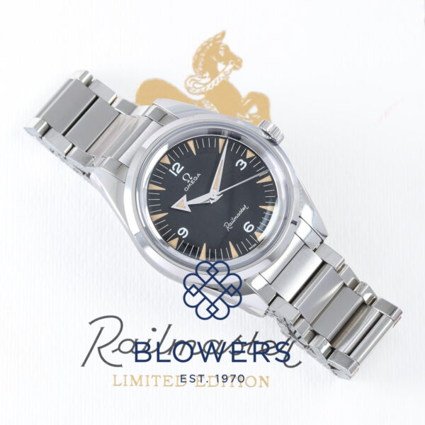 Omega Railmaster 220.10.38.20.01.002