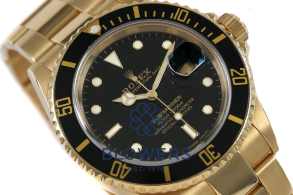 Rolex Oyster Perpetual Submariner Date 16618LN