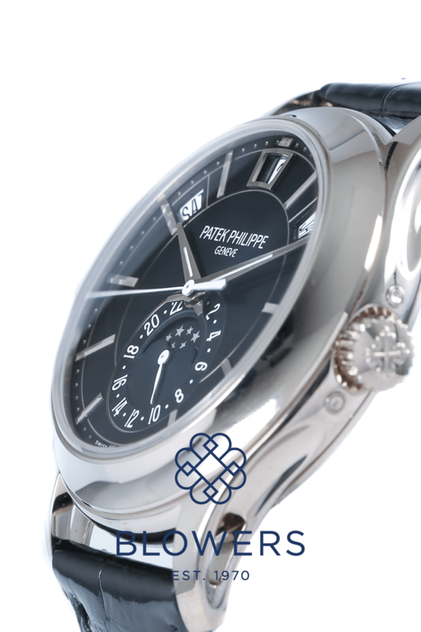 Patek Philippe 18ct White Gold Annual Calendar 5205G-013