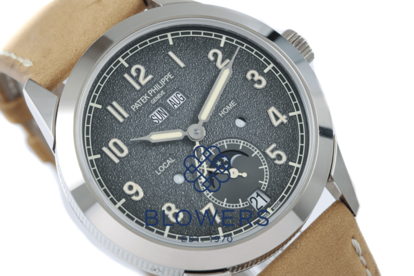 Patek Philippe Calatrava Annual Calendar and Travel Time 5326G-001