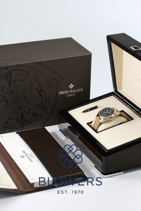 Patek Philippe Calatrava Annual Calendar and Travel Time 5326G-001