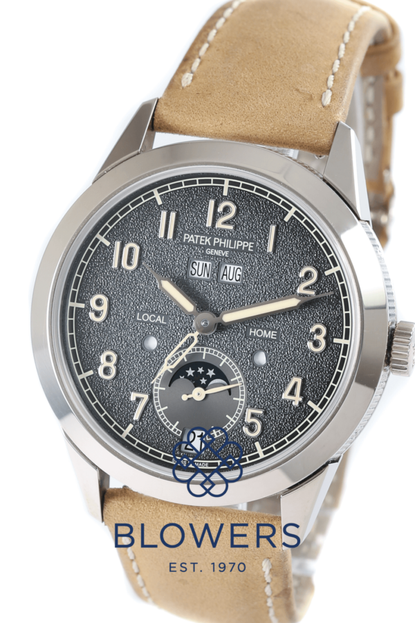 Patek Philippe Calatrava Annual Calendar and Travel Time 5326G-001