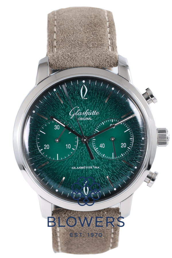 Glashutte Original Sixties Chronograph Annual Edition 1-39-34-05-22-04