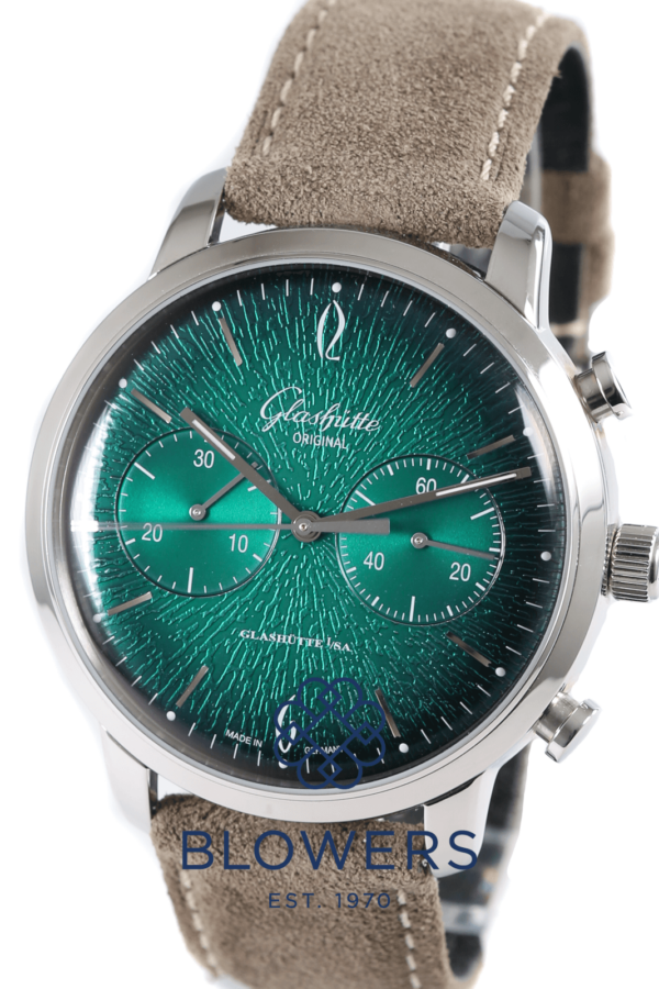 Glashutte Original Sixties Chronograph Annual Edition 1-39-34-05-22-04