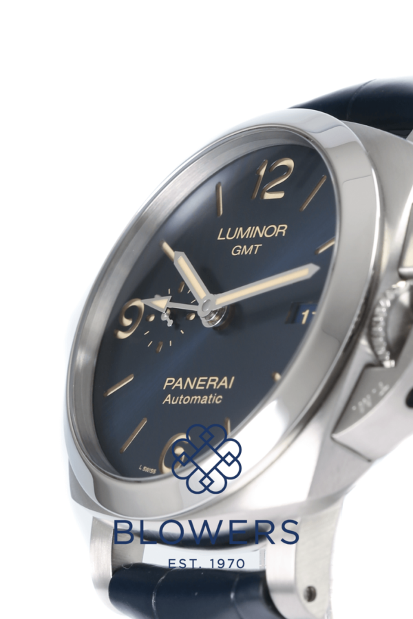 Panerai Luminor GMT PAM01033