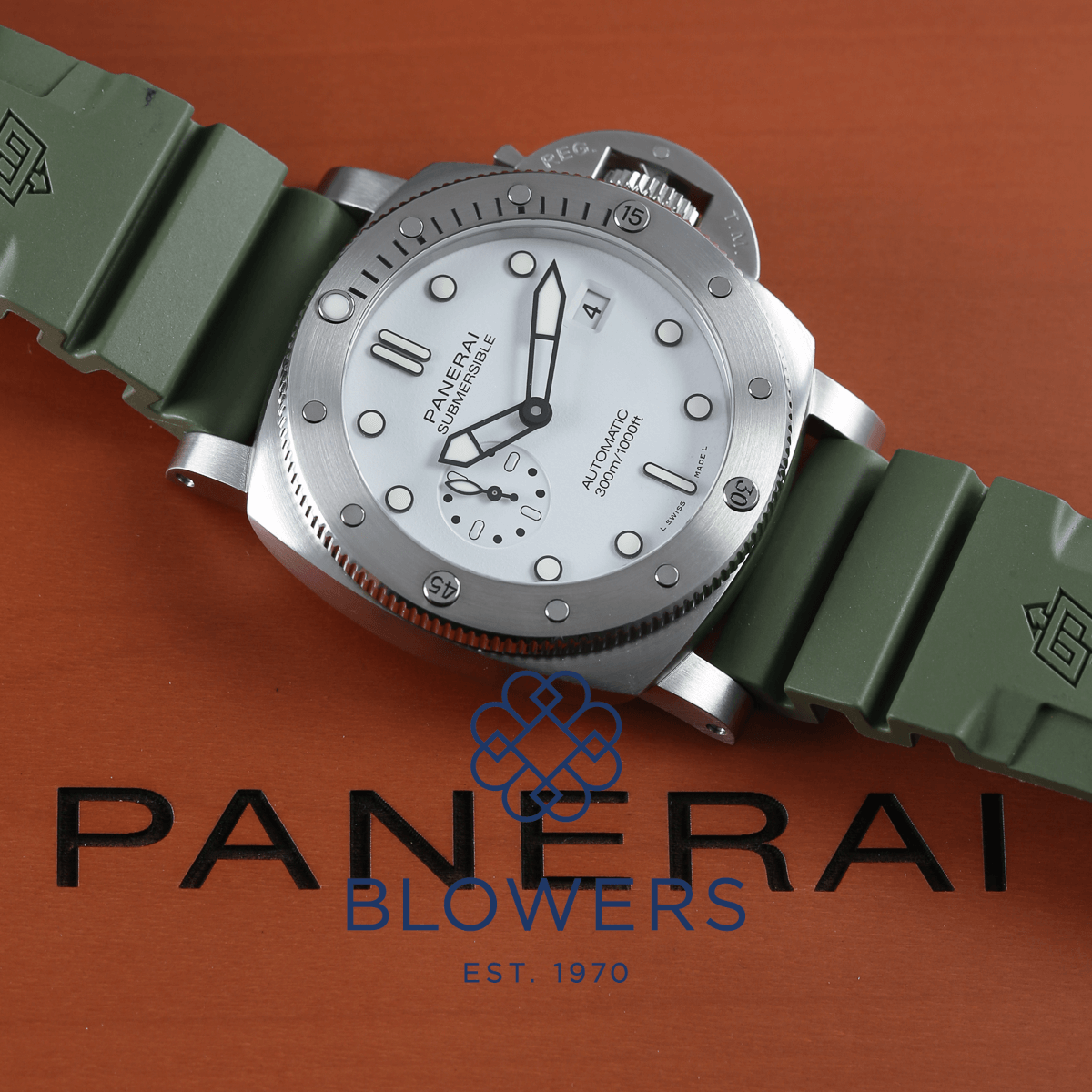 Panerai clearance green strap