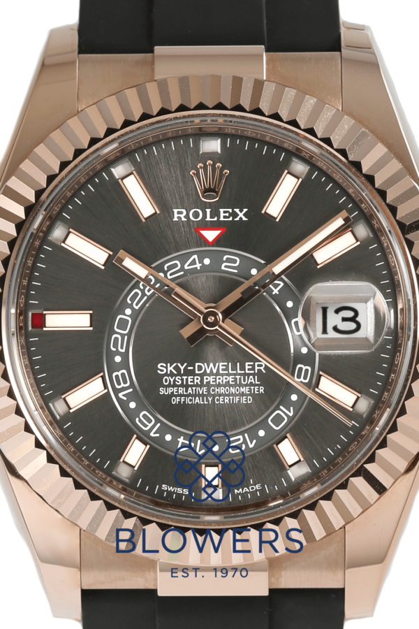 Rolex Oyster Perpetual Sky-Dweller 326235