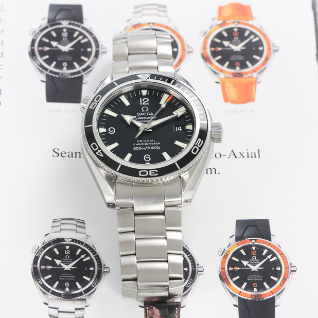 multiple-omega-seamaster-professional-watches-with-one-in-the-foreground