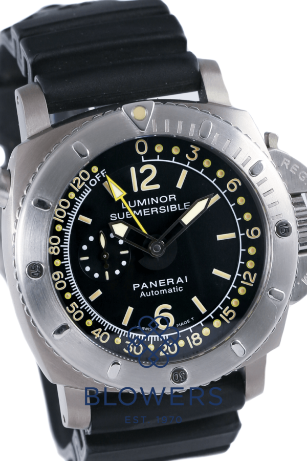 Panerai Luminor Submersible Professional Instruments Depth Gauge PAM00193