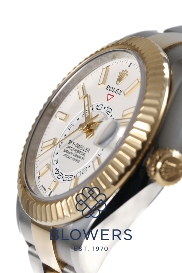 Rolex Oyster Perpetual Sky-Dweller 326933