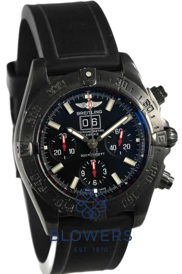 Breitling Chronomat Blackbird M4435911/BA27