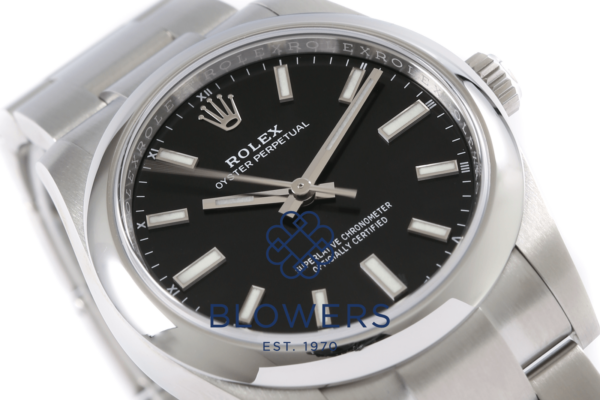 Rolex Oyster Perpetual 124200