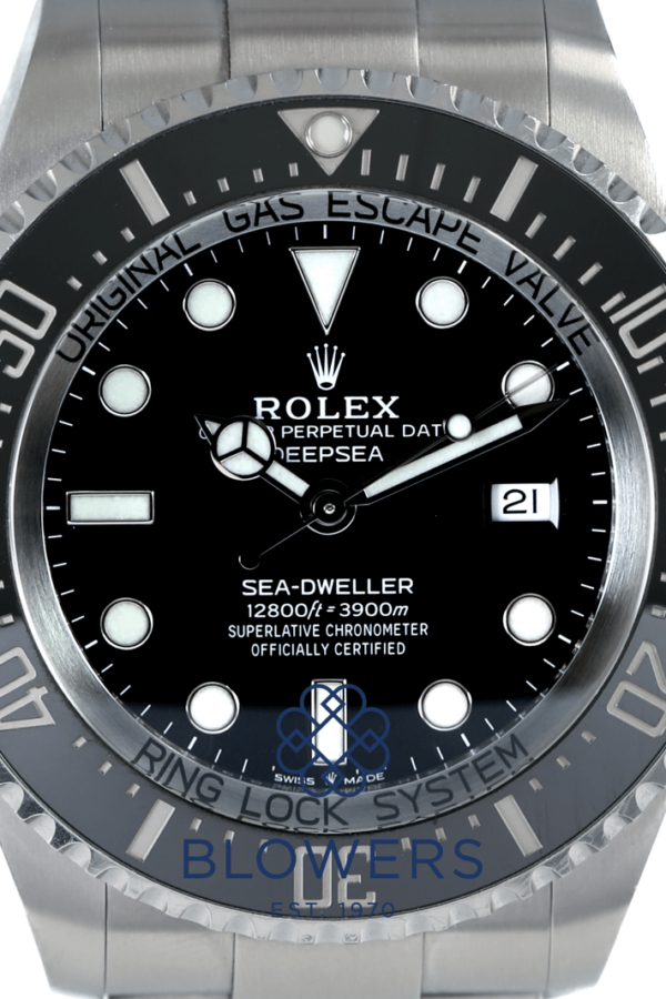 Rolex Sea Dweller DEEPSEA 126660