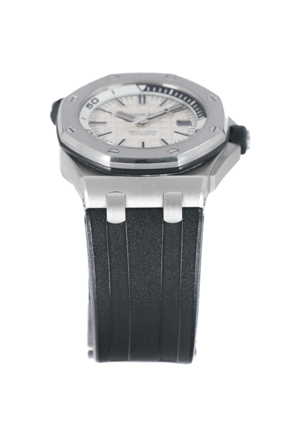 Audemars Piguet Royal Oak Offshore Diver 15710ST.OO.A002CA.02