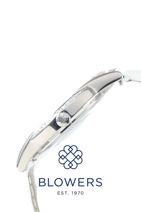 Patek Philippe Calatrava 7122/200G-001