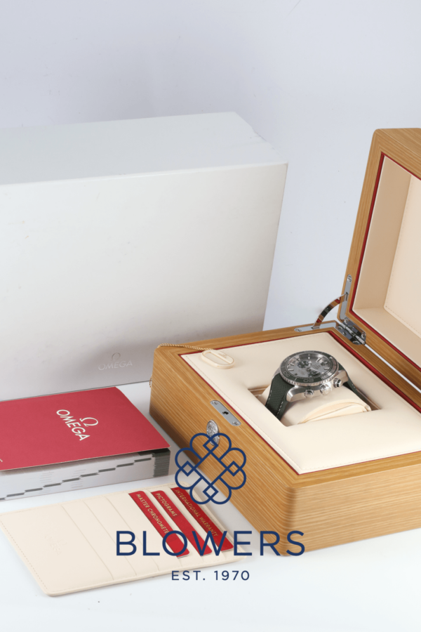 Omega Seamaster Planet Ocean Chronograph 215.32.46.51.06.001