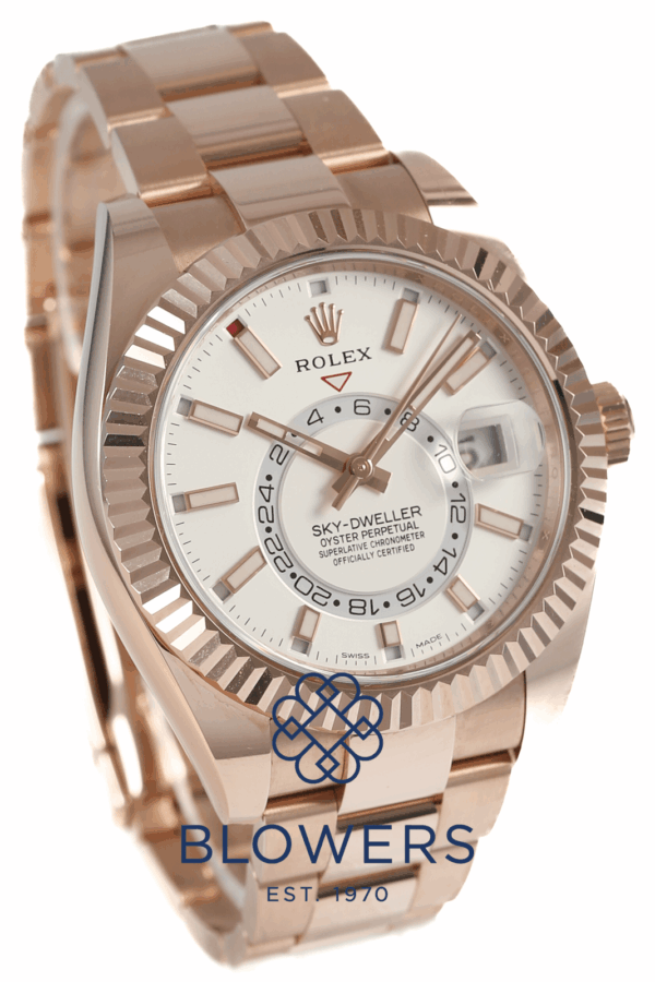 Rolex Oyster Perpetual Sky-Dweller 326935