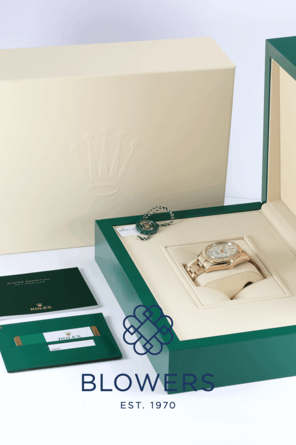 Rolex Oyster Perpetual Sky-Dweller 326935