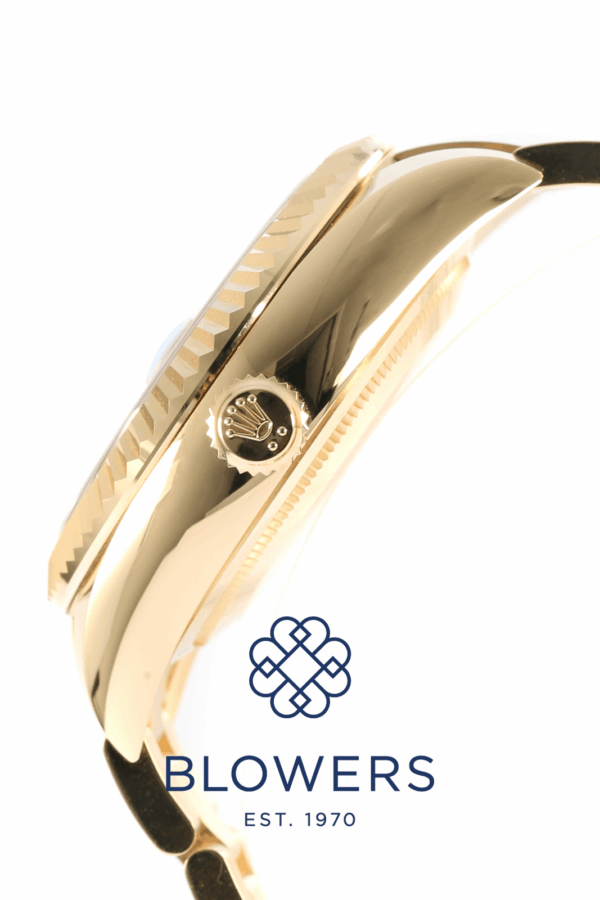 Rolex Sky-Dweller 326938