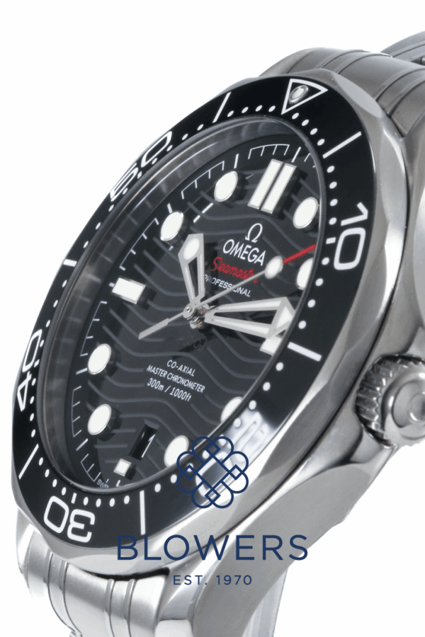 Omega Seamaster Diver 330m 210.30.42.20.01.001